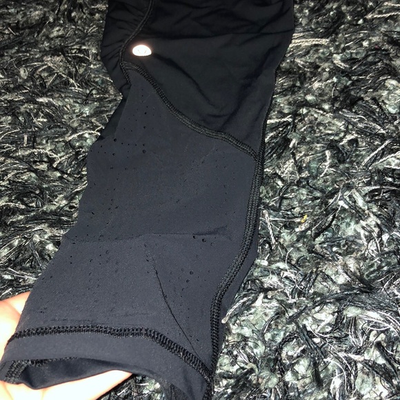 Lululemon Cropped Leggings - Black - Picture 3 of 3